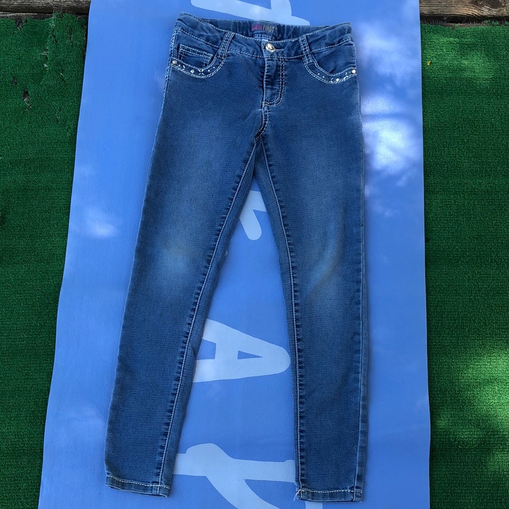 Girl’sFirst Jeans Sz10! Extremely cute rhinestones